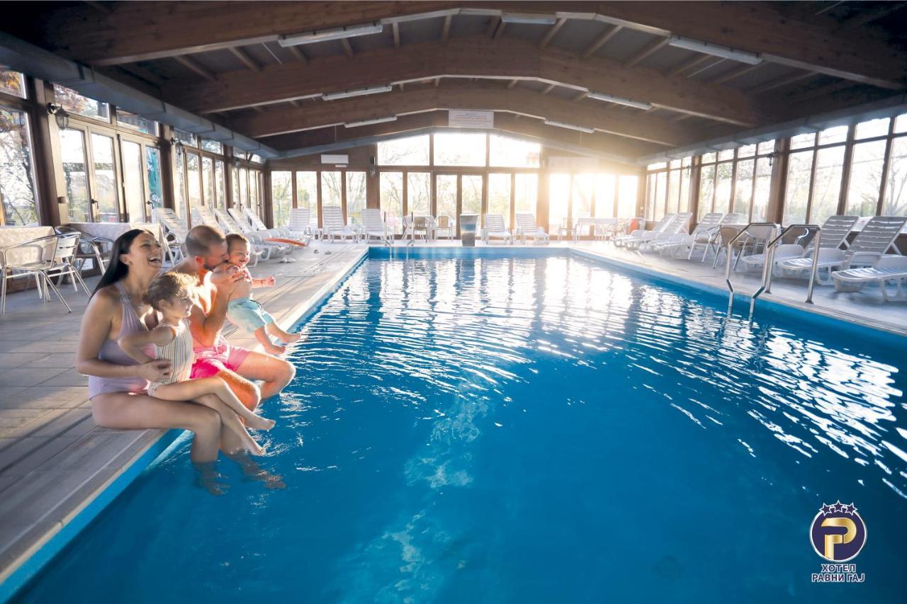 Hotel Ravni Gaj Knic Εξωτερικό φωτογραφία