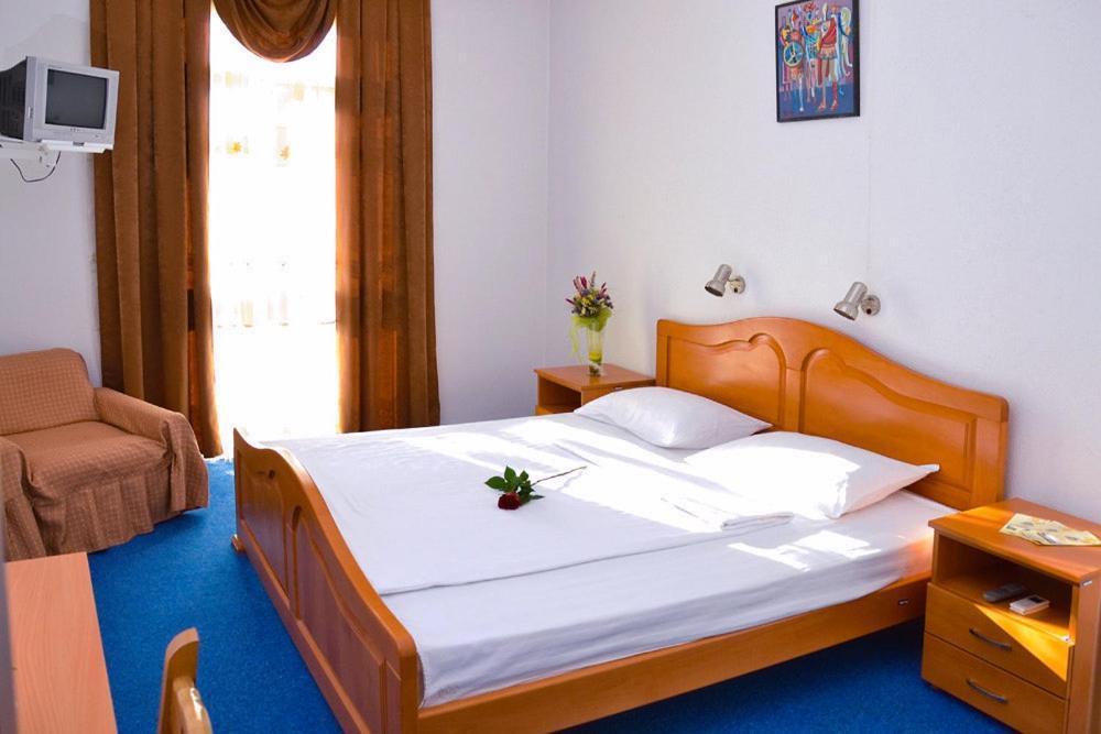 Hotel Ravni Gaj Knic Εξωτερικό φωτογραφία