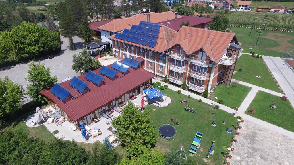 Hotel Ravni Gaj Knic Εξωτερικό φωτογραφία